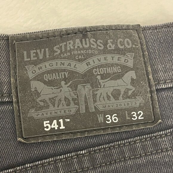 Levi 541 Original Quality Jeans 36x32 Men Black Denim Athletic Tapered Fit - Picture 8 of 11